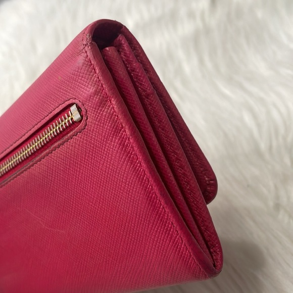 PRADA Saffiano Leather  Wallet - Picture 9 of 13